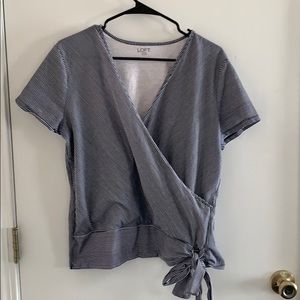 Loft pseudo-wrap top!